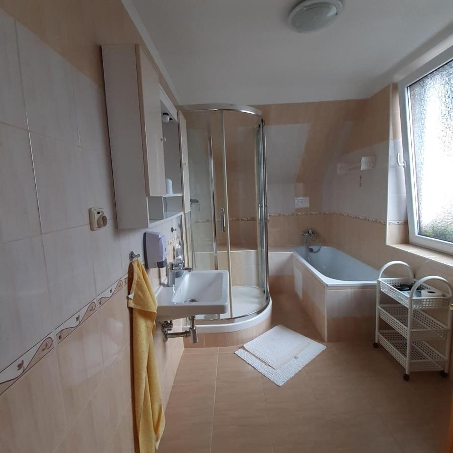 Pension Kristýna Kasperske Hory Exterior foto